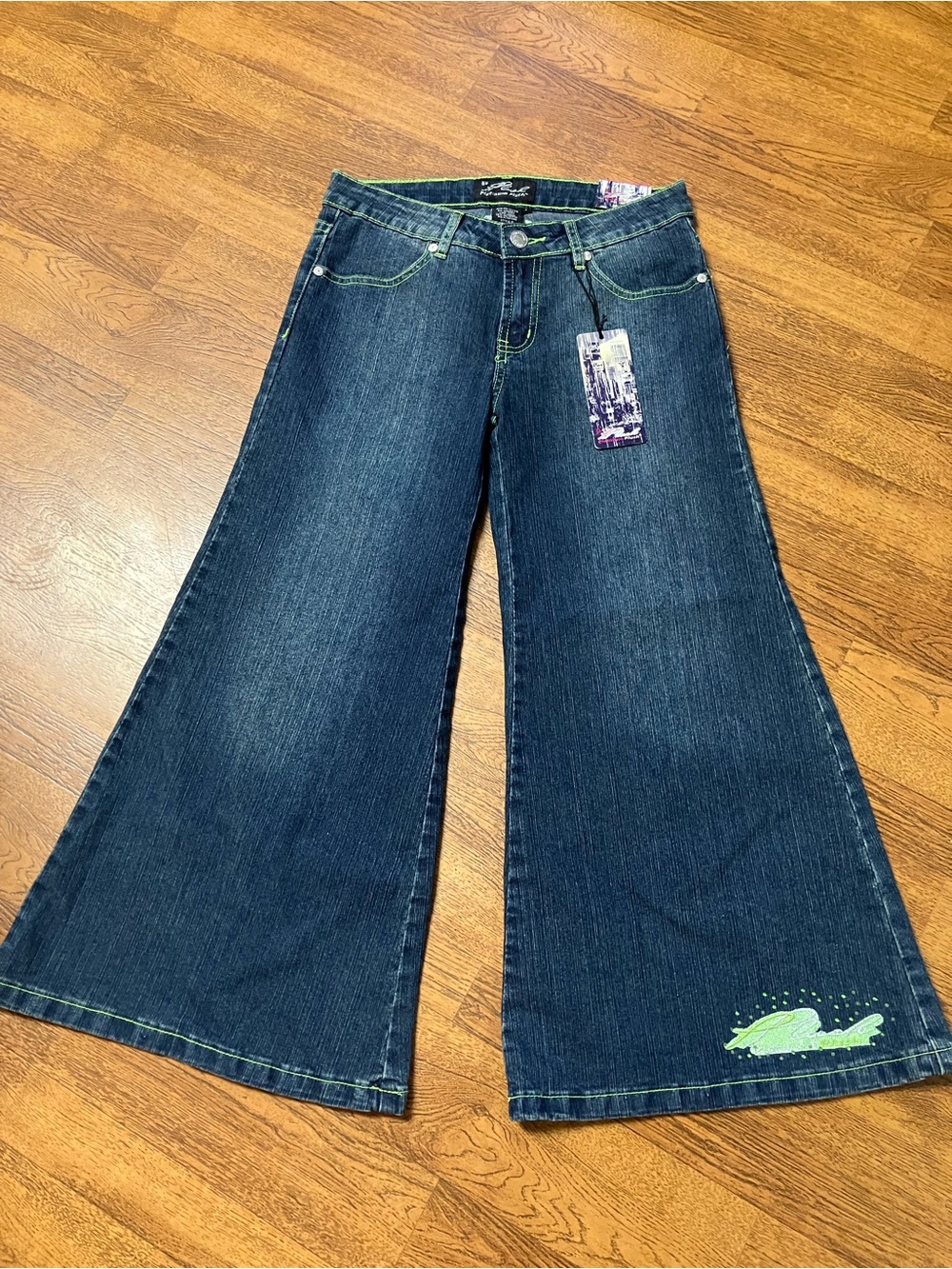 Platinum Plush Size 3 Blue Denim Jeans Y2K Skater Embroidered New With Tags 4331
